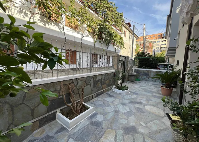 Patzoo Apartments